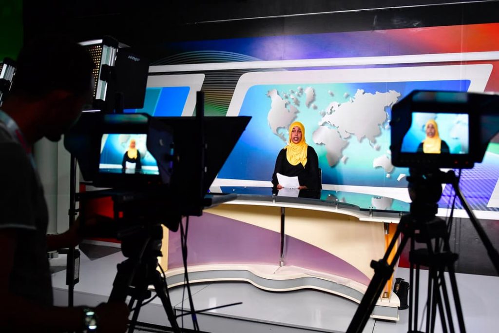eu-undp-jtf-somalia-news-stories-young-female-journalist-uses-the-power-of-medias